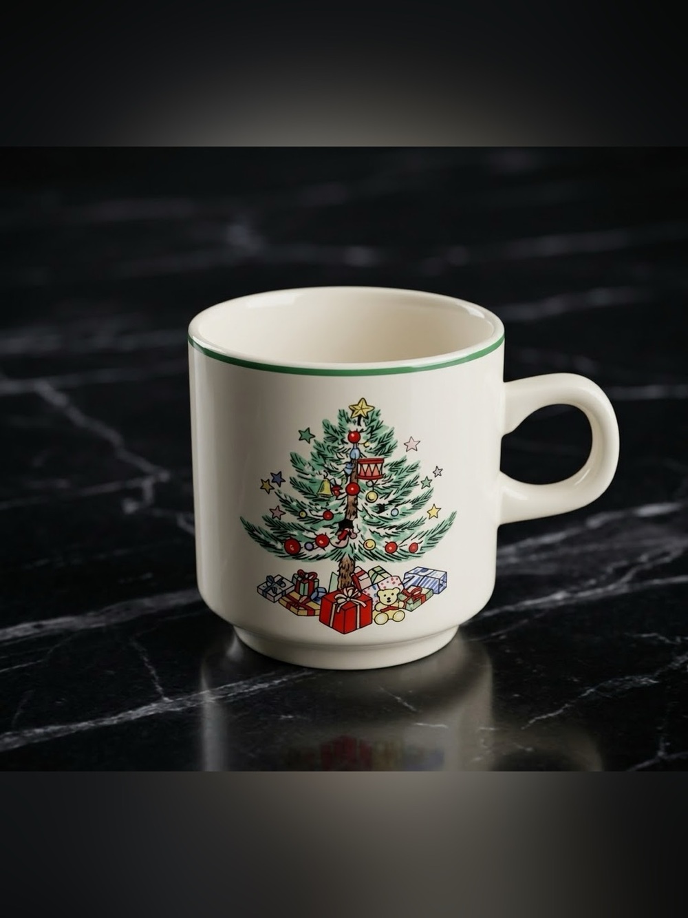 Vintage Gibson Ceramic Christmas Tree & Presents Coffee Tea Mugs Set of 4